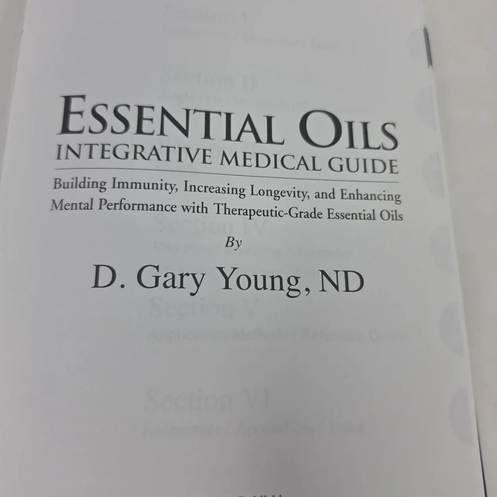 Book Essential Oils Integrative Medical Guide Hard Cover New